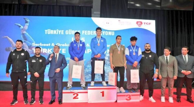 Kars’ta U15 Güreş Türkiye Şampiyonası’nda Madalyalar Sahiplerini Buldu