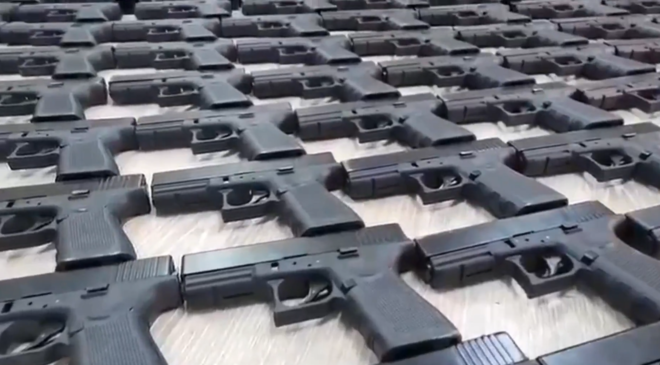 İstanbul ve Adana’da Dev Silah Operasyonu: Bin 107 Ruhsatsız Tabanca Ele Geçirildi