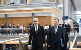 Bakan Uraloğlu Almanya’da Uluslararası Ulaştırma Forumu Zirvesi’ne Katıldı