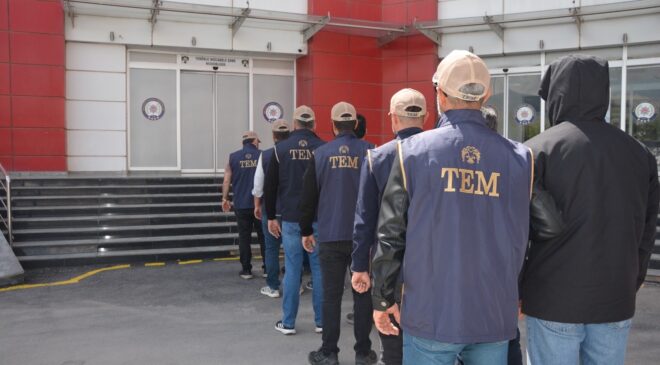 Malatya Merkezli 17 İlde FETÖ Operasyonu: 23 Gözaltı
