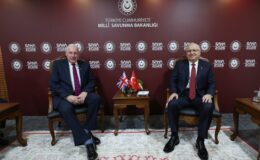 Bakan Güler ve Komuta Kademesi SAHA 2026’da Görüşme Trafiğini Sürdürüyor