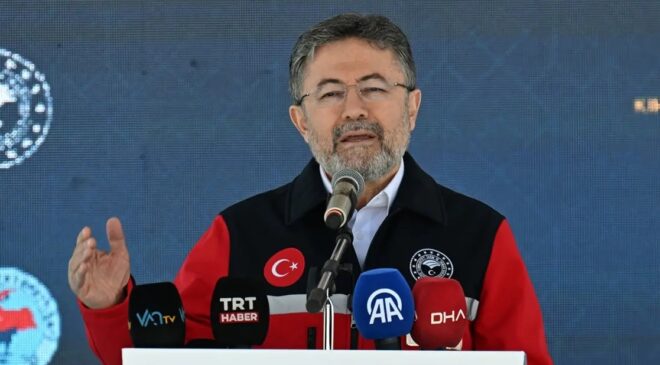 Bakan Yumaklı Van’da Konuştu: “Dünyada Soykırıma Dur Diyen Tek Ülke Türkiye’dir”