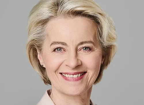 AB Komisyonu Başkanı Von der Leyen’den ABD’ye Gümrük Vergisi Tepkisi: Her Senaryoya Hazırız
