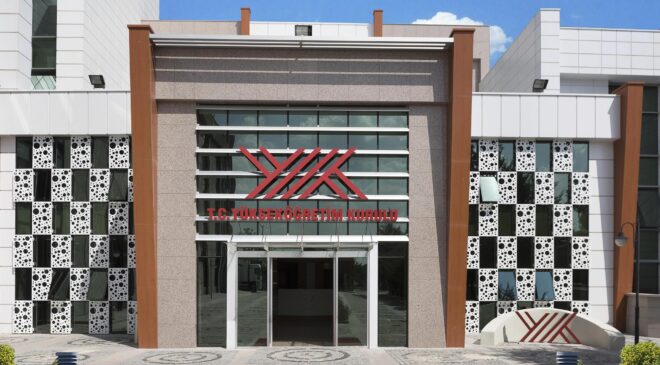 İstanbul Bilgi Üniversitesi’nde Akademik Takvim Değişmedi: Final Sınavları İlan Edilen Tarihte Yapılacak