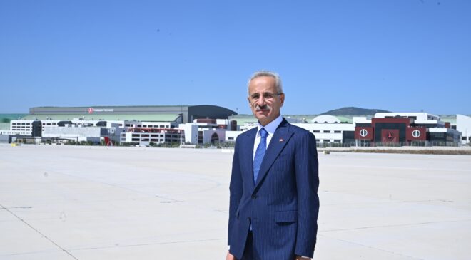 Bakan Uraloğlu: Türksat 6A İle Ülkemizi Haberleşme Uydusu Tasarlayıp Üretebilen Dünyadaki 11 Ülke Arasına Taşıdık