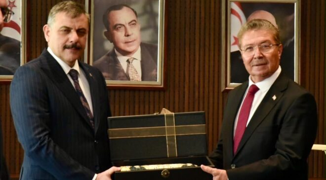 KKTC Başbakanı Ünal Üstel Ve Meclis Başkanı Ziya Öztürkler İçişleri Bakanı Mustafa Çiftçi’yi Kabul Etti