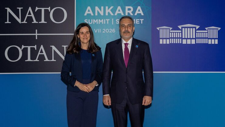 Bakan Fidan Macaristan Başbakan Yardımcısı Orban İle Bir Araya Geldi