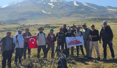 Vali Bozkurt’tan dağcılara yardım eli: Süphan Dağı tırmanışı günübirlik yapılacak