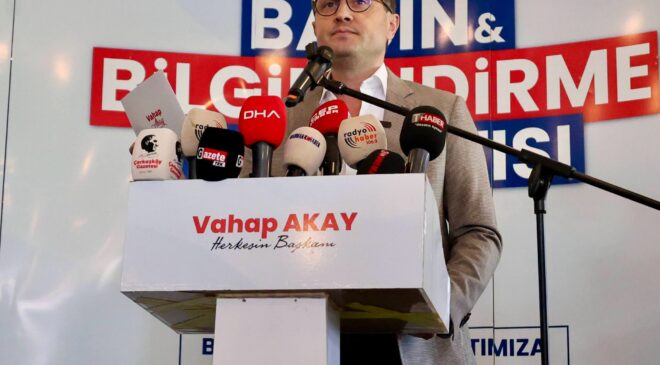 ÇERKEZKÖY BELEDİYE BAŞKANI VAHAP AKAY CHP’DEN İSTİFA ETTİ