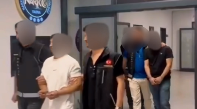 Yalova’da Kesinleşmiş Hapis Cezası Bulunan 3 Firari Hükümlü Yakalandı