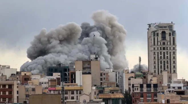 ABD ve İsrail İran’ın Enerji Altyapısını mı Vuracak? CBS’ten Saldırı İddiası